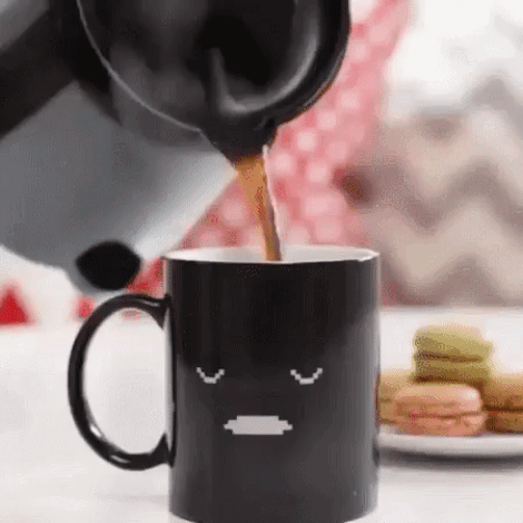 Taza de Café con cara feliz