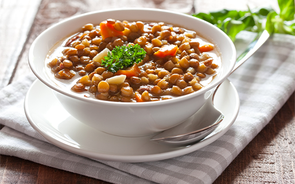 sopa de lentejas